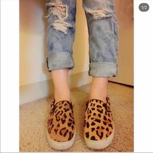 Steven Madden leopard print Slip on